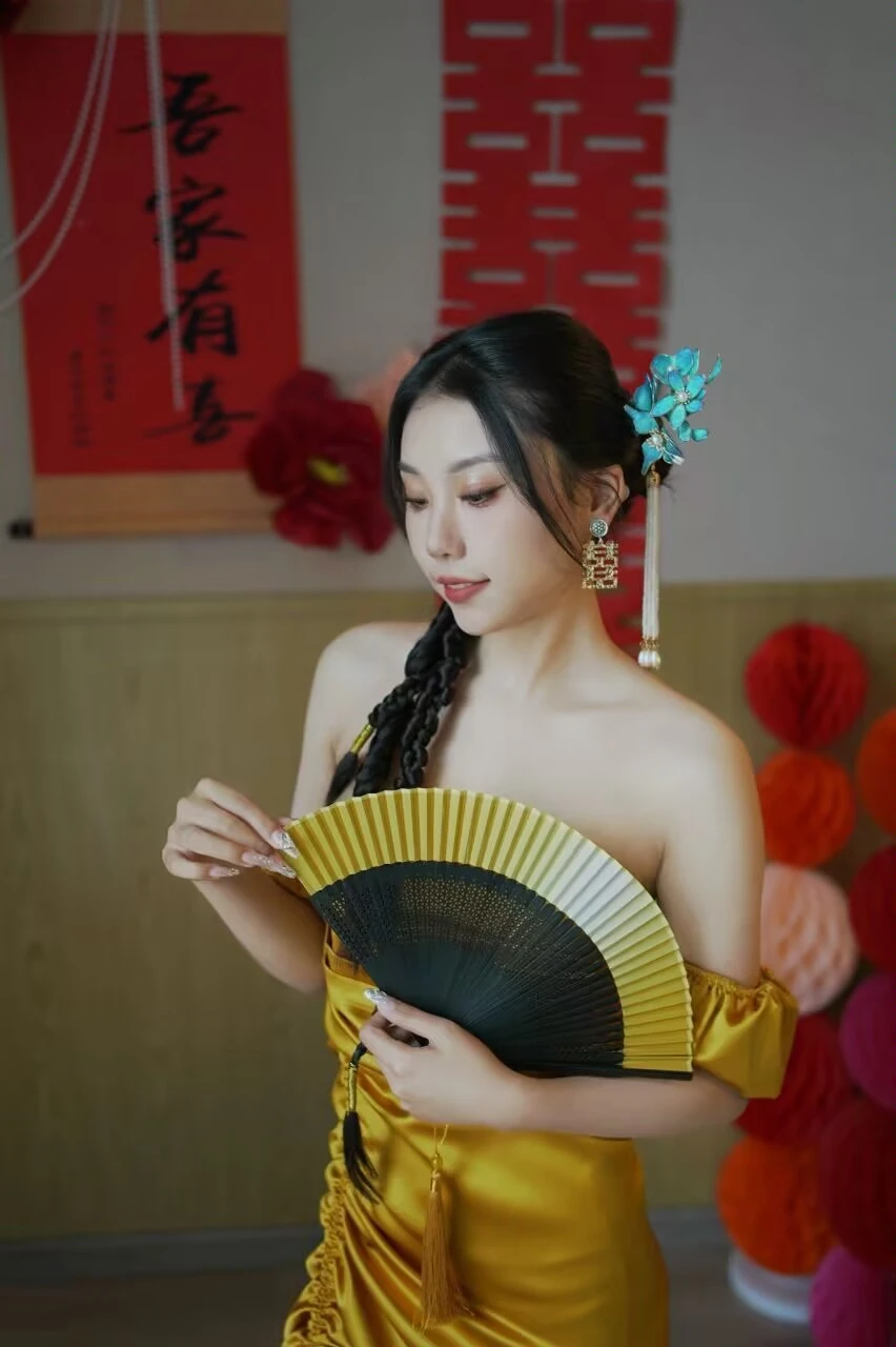 极品木瓜奶的小姐姐【46P/10V/283MB】 预览图 5
