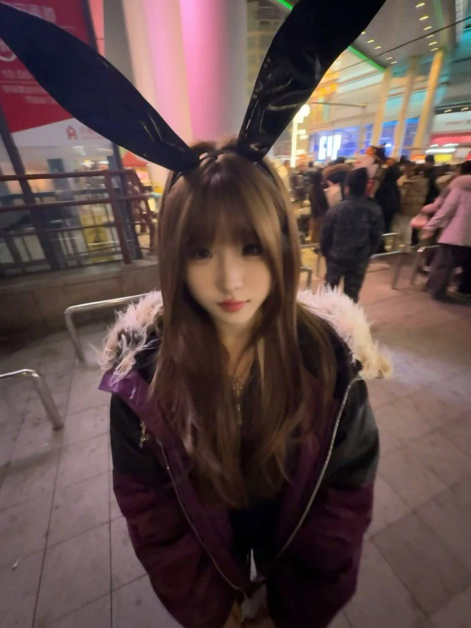 兔耳低胸装的小母狗【19P/65V/5.47GB】 预览图 2
