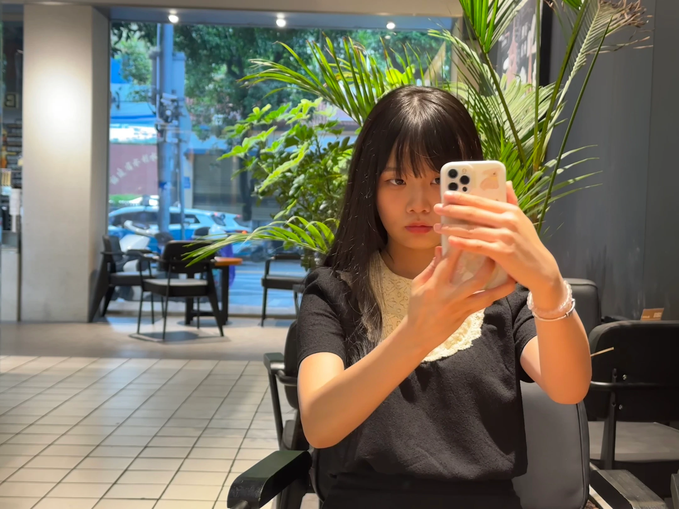 温州长发美女清纯侧颜【2P/6V/252MB】 预览图 1