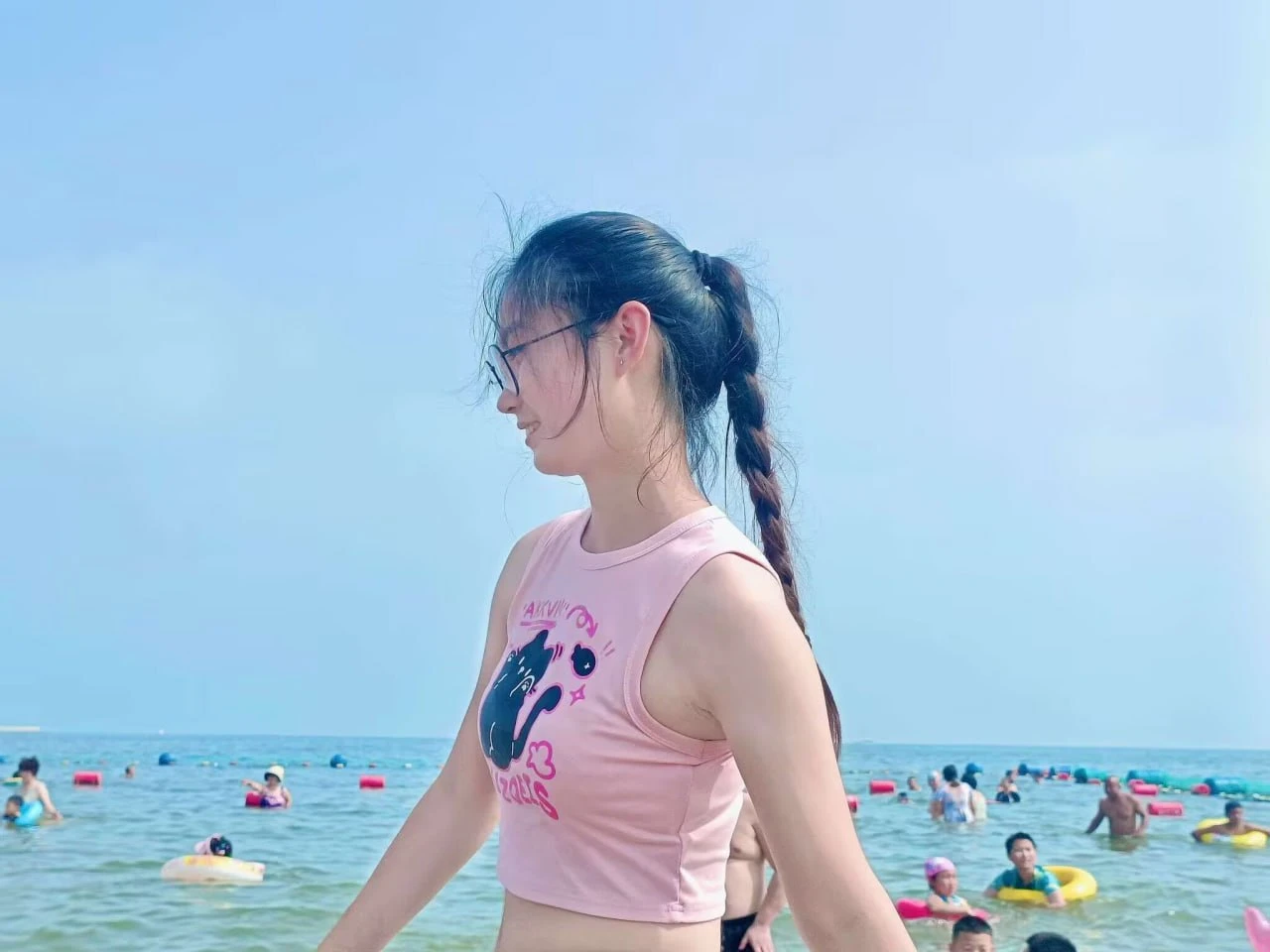河南郑州外表清纯眼镜妹【47P/17V/1.03GB】 预览图 1