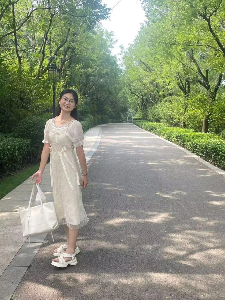 河南郑州外表清纯眼镜妹【47P/17V/1.03GB】 预览图 4