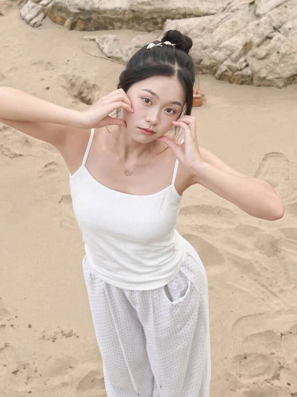 威海极品反差美女【5P/21V/4.34GB】