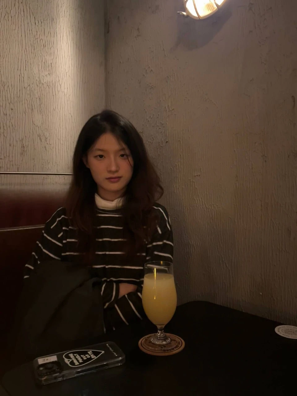 香港条纹毛衣清纯妹【4P/6V/261MB】 预览图 2